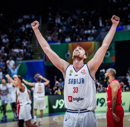 El oficio de Serbia deja sin respuesta a Canadá (95-86)