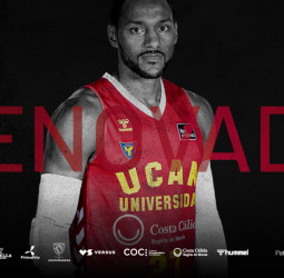 Sadiel Rojas seguirá defendiendo la camiseta del UCAM Murcia