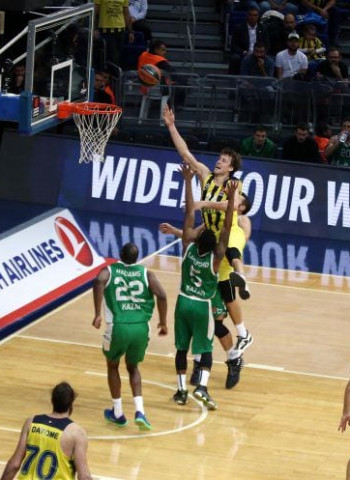El Baskonia busca encadenar la segunda victoria consecutiva ante Fenerbahce