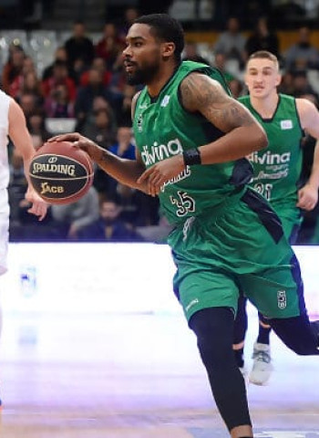Cambio de actitud del Joventut en la segunda mitad para la cuarta victoria local (94-83)