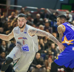 En Francia colocan al pívot galo Vincent Poirier en el Baskonia