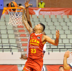 El UCAM Murcia se divierte en pretemporada (88-74)