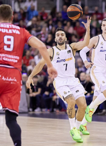 Campazzo neutraliza la ilusión nazarí y mantiene invicto al líder (76-83)