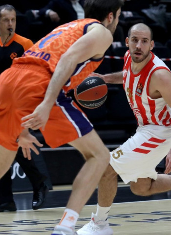 Quino Colom apunta al AEK Atenas