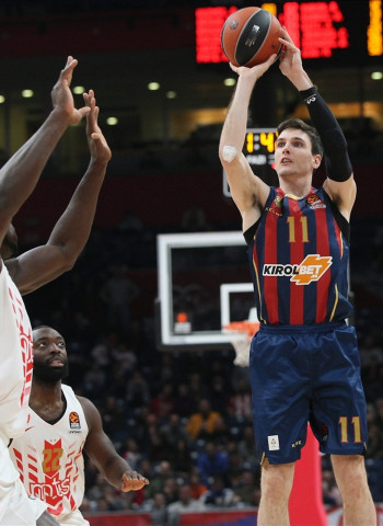 Matt Janning, en conversaciones con el Estrella Roja