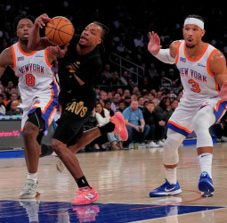 Cleveland Cavaliers remontan y vencen a los New York Knicks, 108-102