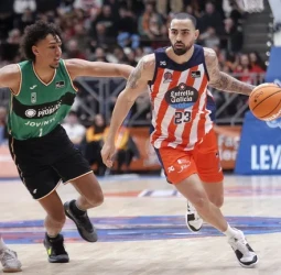 El Monbus Obradoiro 2025/26: 1×1 Yunio Barrueta