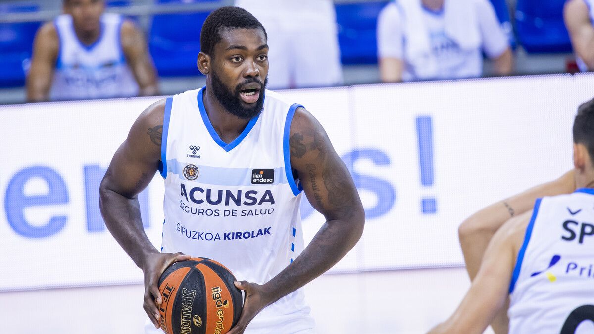 Viny Okouo, en la agenda del San Pablo Burgos