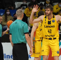 El Lenovo Tenerife cae en casa en la vuelta a la competición europea (83-99)