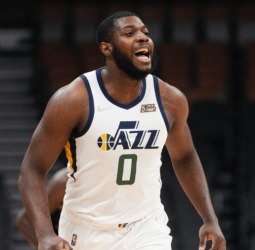 El Maccabi pretende el fichaje de Eric Paschall