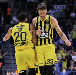 El Fenerbahce corta su mala racha ante el Bayern Múnich (81-76)