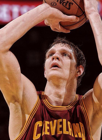 Timofey Mozgov, será anunciado por el Khimki Moscú en unos días