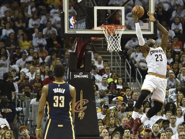 [1-0] Los Cavaliers se libran de milagro (108-109)