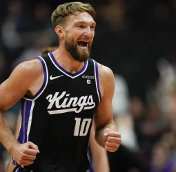 Sacramento no piensa extender a Domantas Sabonis y abre la puerta a un traspaso