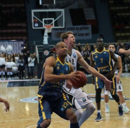 El Herbalife demuestra personalidad en el frío Saratov (85-92)