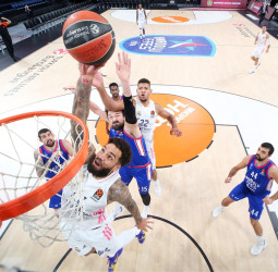 Previa Playoffs EuroLeague: Anadolu Efes vs Real Madrid, los blancos se enfrentan al poder otomano