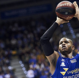 Jasiel Rivero, cerca del Valencia Basket