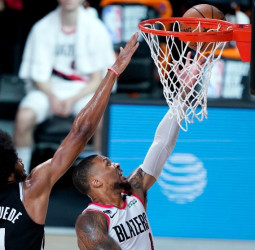 Un vistazo a la noche NBA: Los Spurs no estarán en los playoffs y la última plaza se la jugarán entre Blazers y Grizzlies