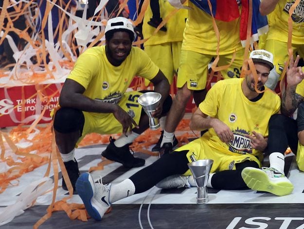 Anthony Bennett se desvincula del Fenerbahce