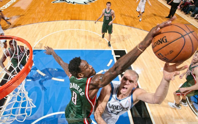 Warriors y Cavaliers pujarán por el "parado" Larry Sanders
