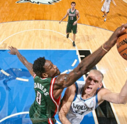 Warriors y Cavaliers pujarán por el "parado" Larry Sanders