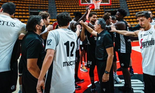 La Virtus Bolonia busca un base para cubrir la baja de Nico Mannion