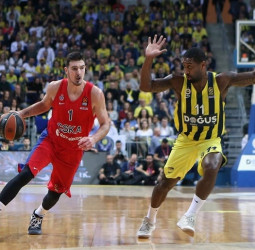 CSKA Moscú gana en la bocina con canasta de De Colo (79-81)