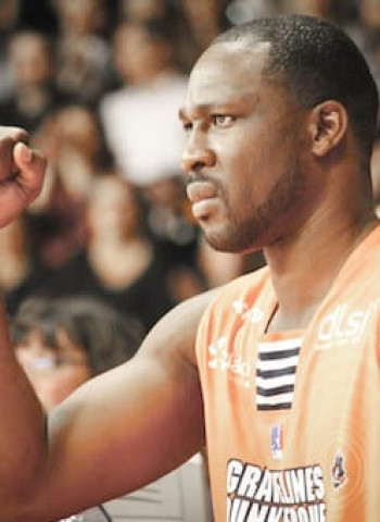 Florent Pietrus continuará su carrera en el Levallois