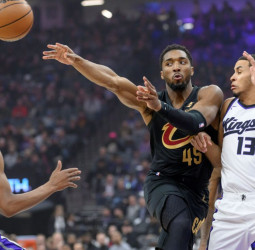 La noche NBA: Los Lakers no pierden de vista la segunda plaza del Oeste, y a los Cavaliers se les olvida ganar