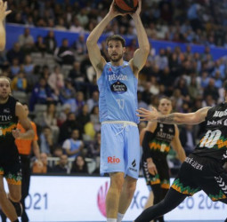 Sergi Quintela y Víctor Arteaga impulsan el despegue breoganista (86-70)