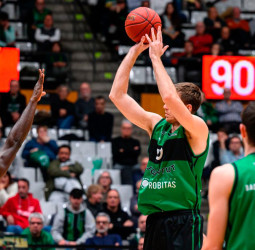 El Joventut obtiene una emocionante quinta victoria (83-81)