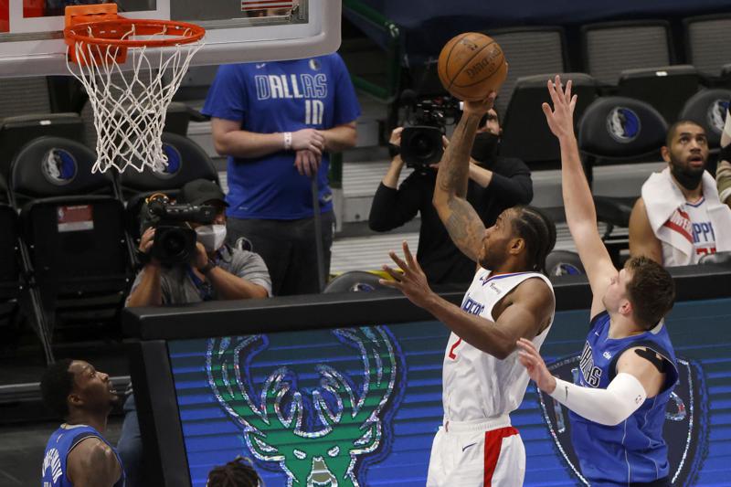 Kawhi Leonard fuerza el séptimo (97-104) [3-3]