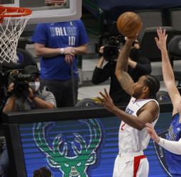 Kawhi Leonard fuerza el séptimo (97-104) [3-3]