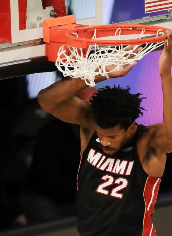 Los Heat colocan al borde del precipicio a los Bucks (115-100) [0-3]
