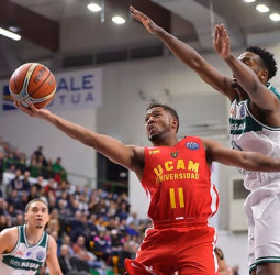 UCAM Murcia da un paso de gigante en la BCL (88-94)