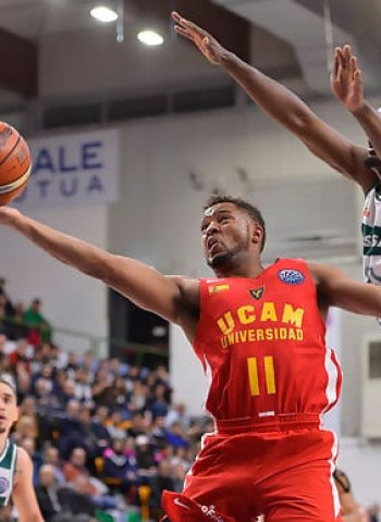 UCAM Murcia da un paso de gigante en la BCL (88-94)