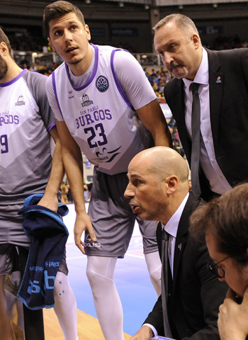 Peñarroya: “El equipo tiene que jugar bien y encontrar su camino”
