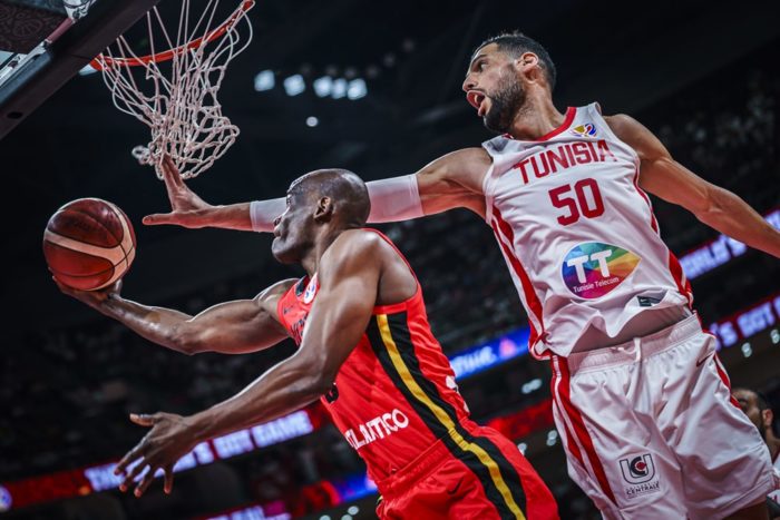 Salah Mejri se lesiona