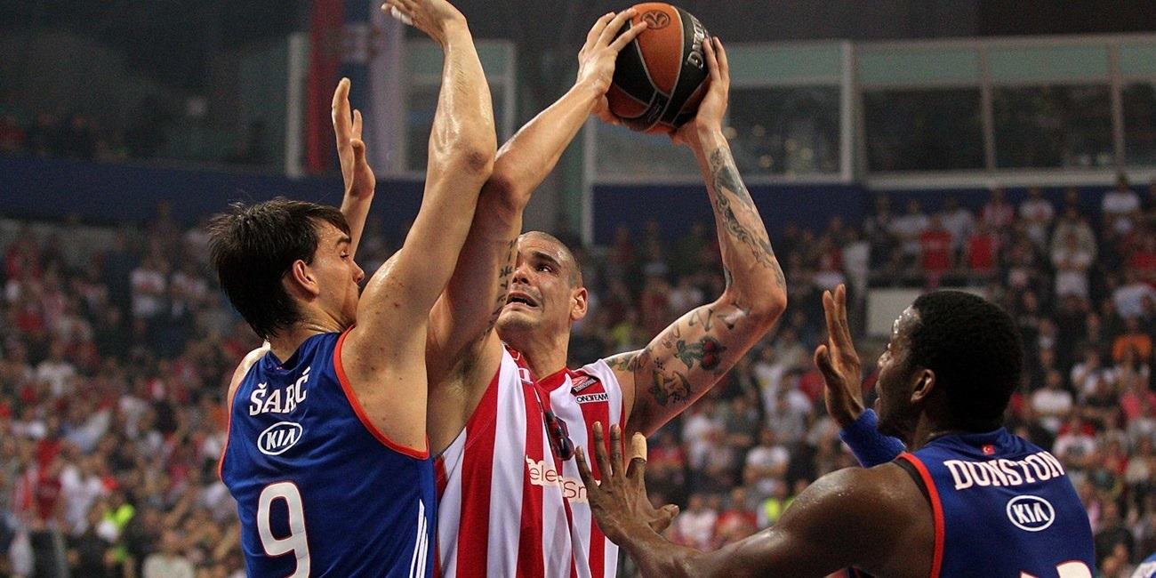 El Anadolu Efes se complica la vida en Belgrado (91-82)