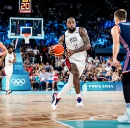 LeBron James, primer jugador capaz de lograr dos triple-dobles olímpicos