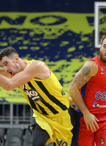 Clyburn marca las diferencias ante el Fenerbahce (77-78)