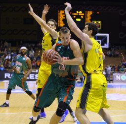 Tras fichar a Musli, el objetivo del Unicaja es Balvin