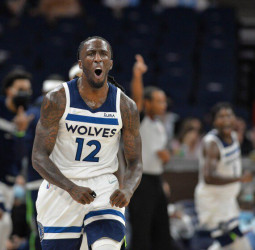 Taurean Prince, nuevo jugador de los Angeles Lakers