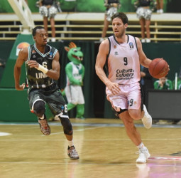 Valencia Basket se clasifica por la puerta grande a la final de la 7Days Eurocup (73-79)