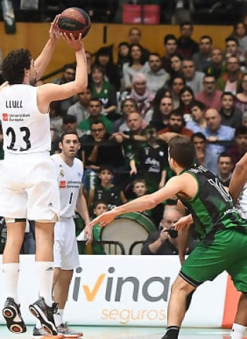 Victoria del Real Madrid ante un Joventut competitivo y sin complejos (74-83)