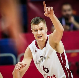 Letonia, superior a Turquía (89-79)