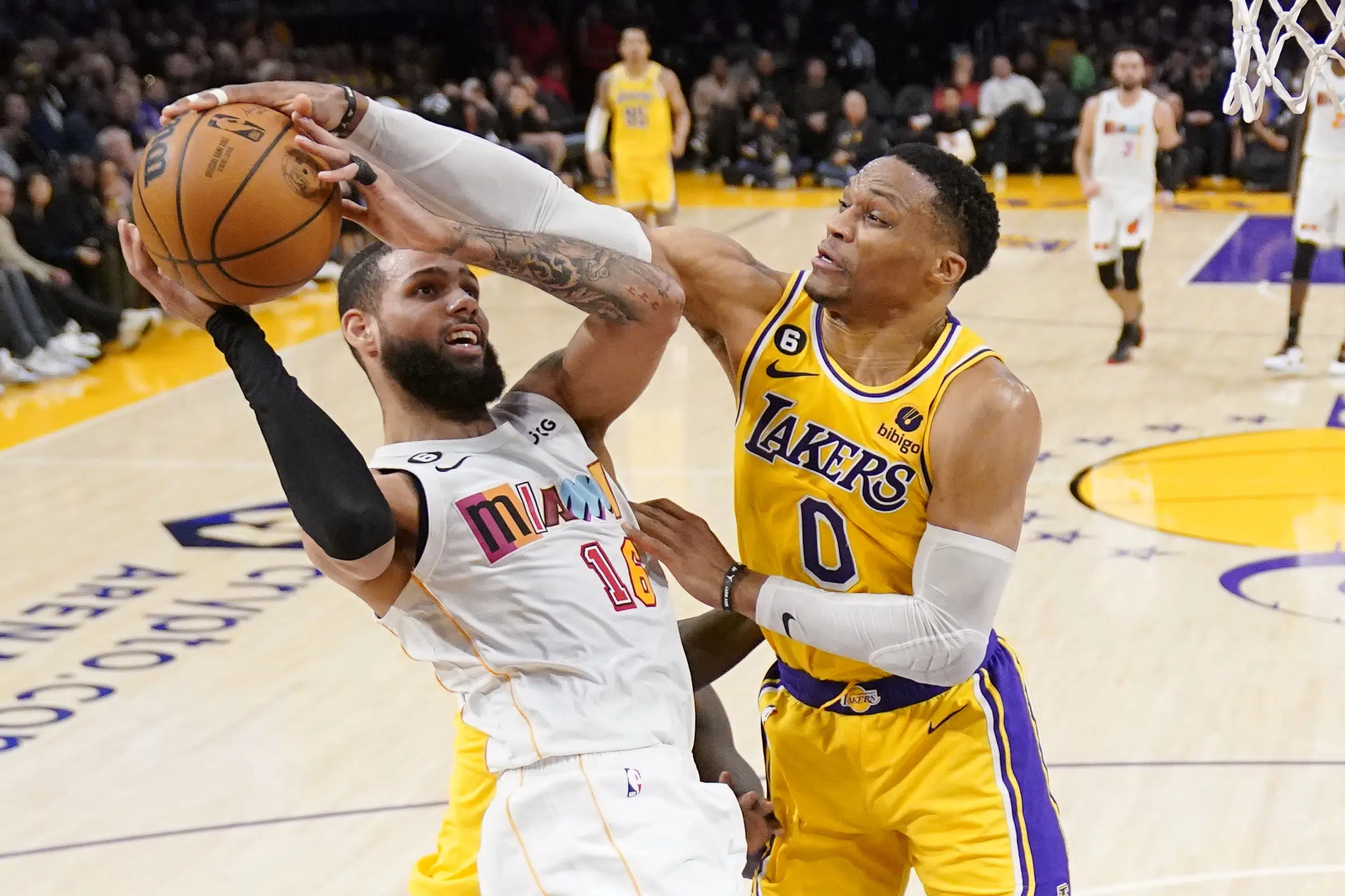 Un vistazo a la noche NBA