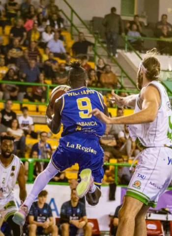 Los tres invictos se mantienen intratables