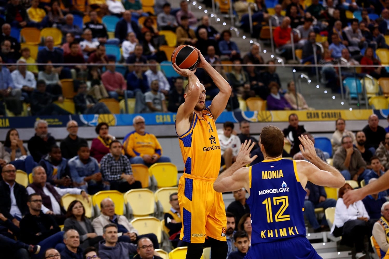 Clara derrota del Herbalife Gran Canaria ante el Khimki (70-99)
