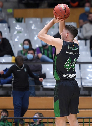 La Penya se reencuentra con la victoria (76-67)